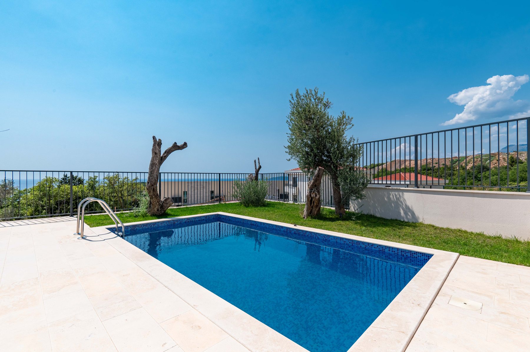Adriatic Horizon Mare